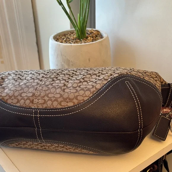 SOLD - Picture 4 of 10